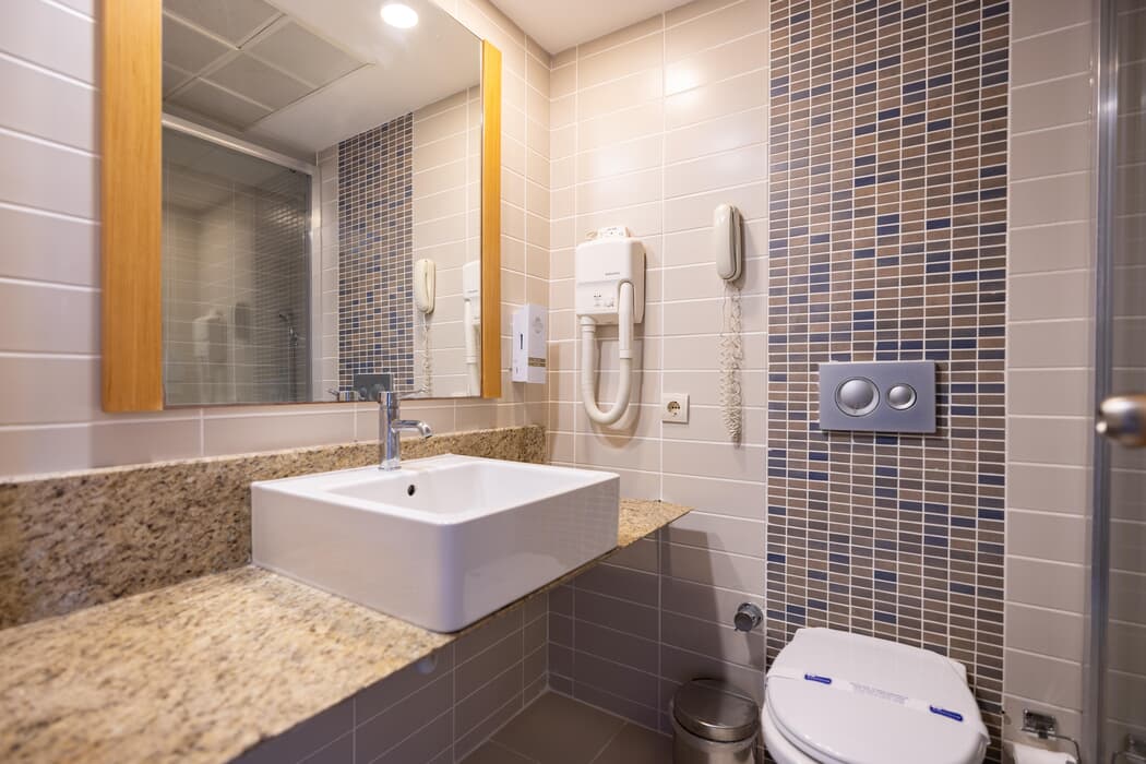 tsr10794638854956504886330